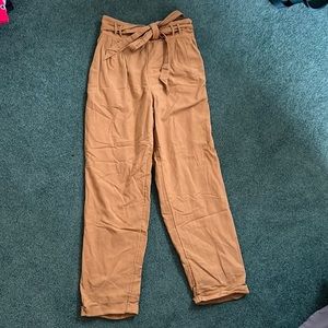 American Eagle mustard yellow tie waist pants size small
